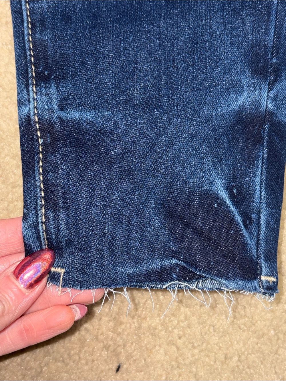 Women's Skinny Jeans in Dark Blue Wash - Sleek Slim Style - Picture 7 of 13